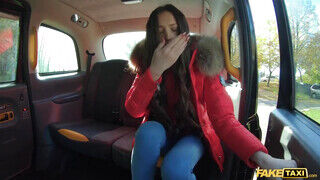 Fake Taxi - Isabella De Laa cuncija bekúrva