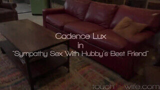 Cadence Lux fiatalabb hímtagot akar