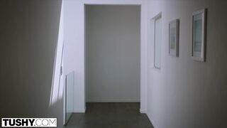 Karla Kush segge befogadja a hímtagot