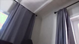 Luvnya nevelő húgi elcsábítja a bátyját