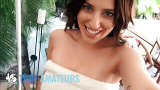 True Amateurs - Aubree Valentine a csábos latina szuka