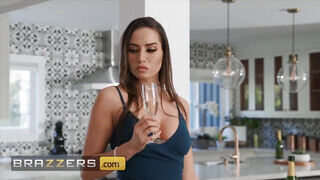 Brazzers - Desiree Dulce rendesen megkefélve