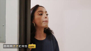 Brazzers – Vanessa Sky a gigászi picsájú dél amerikai pipi