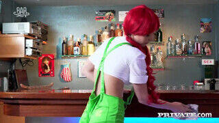 Private.com - Molly O'Quinn dupla brét kap