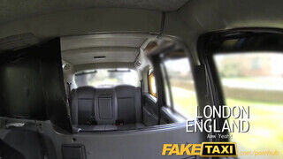 FakeTaxi - begerjedt úrnő gigászi pélót akar