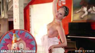 Aleska Diamond a szexéhes ballerina - Brazzers