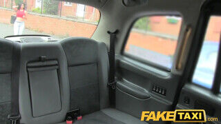 FakeTaxi örömlány óriási cicis angol Milf
