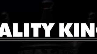 Reality Kings - Nicole Kitt és Cali Caliente a gyönyörű gamer lányok