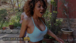 Brazzers - Demi Sutra és Ebony Mystique a luvnya barna csajok