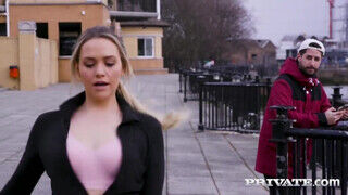 Private com - Mia Malkova a mosodában kúrel