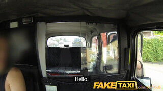 FakeTaxi - Devon Breeze engedi ánuszba is