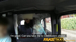 FakeTaxi - Mai Bailey a kitetovált repedtsarkú