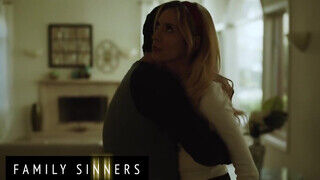 Family Sinners – Aiden Ashley baszik a bátyóval