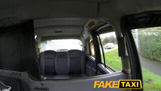 FakeTaxi - Csöcsös cseh bige a taxiban