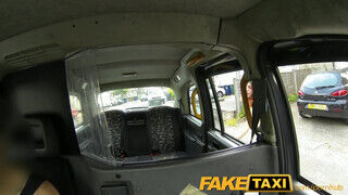 FakeTaxi - Amarna Miller a kolumbiai kicsike kurva