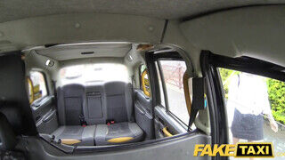 Fake Taxi - Csöcsös kitetovált milf megdöngetve
