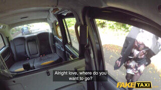 Fake Taxi - Elizabeth Romanova a vadító világos szőke milf