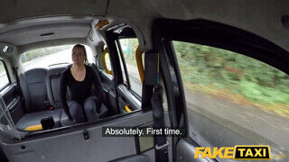 Fake Taxi - Nikky Dream méretes csöcsű szöszi
