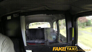FakeTaxi - Elicia Solis a izgató szolis milf