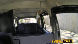 Fake Taxi - baszás után ondó az arcra