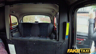 Fake Taxi - Katrina Moreno a óriási kannás kolumbiai