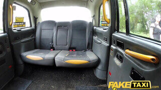 Fake Taxi - Csöcsös gádzsi baszik a hátsó ülésen