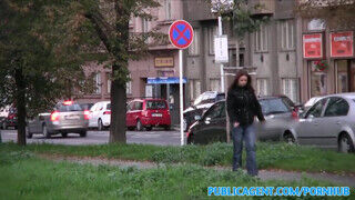 PublicAgent - Óriás cicis cseh gádzsi