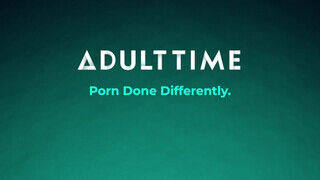 ADULT TIME - Goldie Glock seggbe is tolva