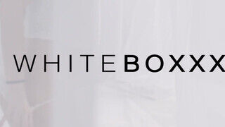 WhiteBoxxx - Jia Lissa és Sabrisse gyönyörű orosz csajok egymással foglalkoznak