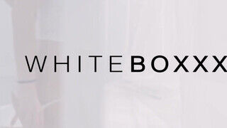 WhiteBoxxx - kicsmellű szuka keményen megkúrva