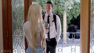 EvilAngel - Kenzie Reeves kikezd a fószerrel