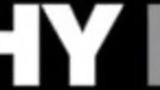 TUSHYRAW - Emma Rosie segglyukba reszelve