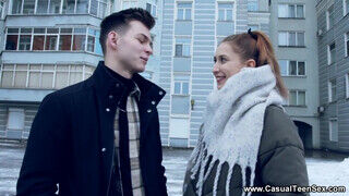 Casual Tinédzser Porno - Iris Kiss Kiss a cuki kicsike orosz tinédzser