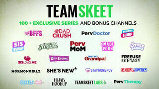 TeamSkeet - teljes jelenet egy tinédzser egy milf