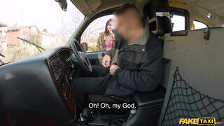 Fake Taxi Driver - Kitetovált tinédzser csaj beindult a taxiban