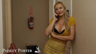 Naughty America - Paisley Porter alaposan megkefélve