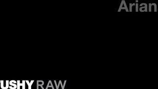 TUSHYRAW - Vékony csaj popóba reszelve