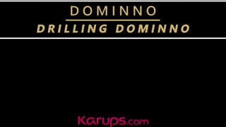 Karups - Dominno a nagy cickós milf