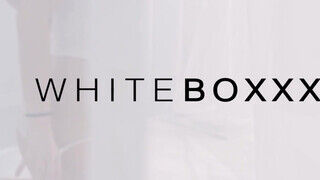 WHITEBOXXX - csodaszép, bűbájos szuka az ágyban
