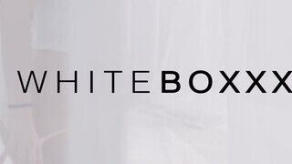 WhiteBoxxx - Vinna Reed a csinos cseh gádzsi