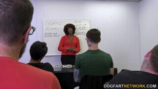 Misty Stone 10 srácot szop le