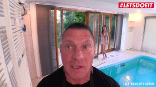 MyNaughtyAlbum - Susan Ayn a bombázó cseh bige