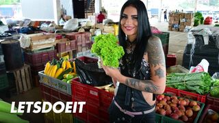 Fekete pipi melina zapata felvett mély dugásra érett puncijába - latin amerikai milf