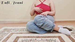 Bűbájos milf hatalmas ánuszát megbassza egy gigászi cerka